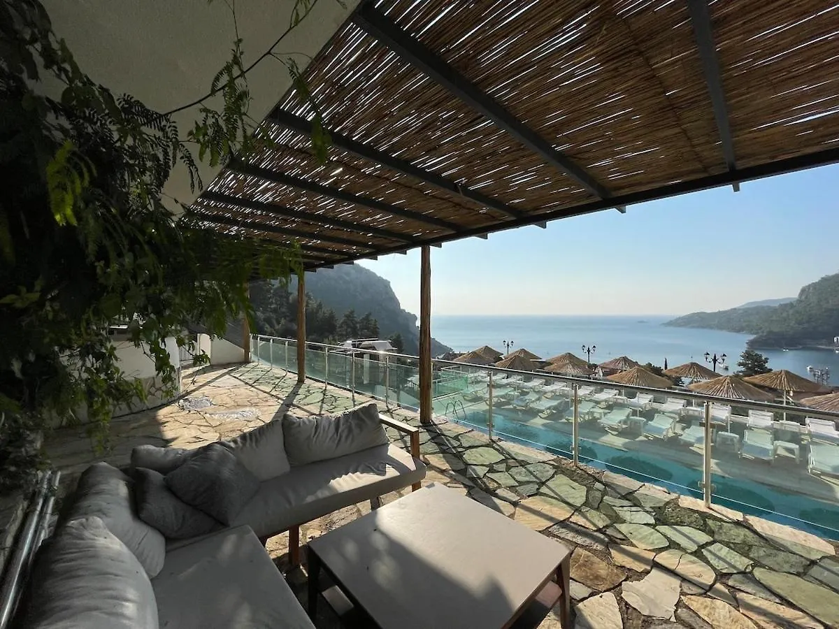 Boutique Apartment With Sea View In Turunc Crush House